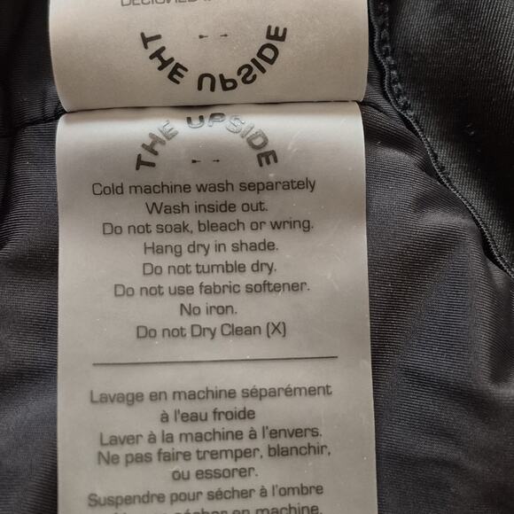 The Upside Natacha Sports Bra Women Size 6 Black Arrow Logo Adjustable Straps - Picture 7 of 7